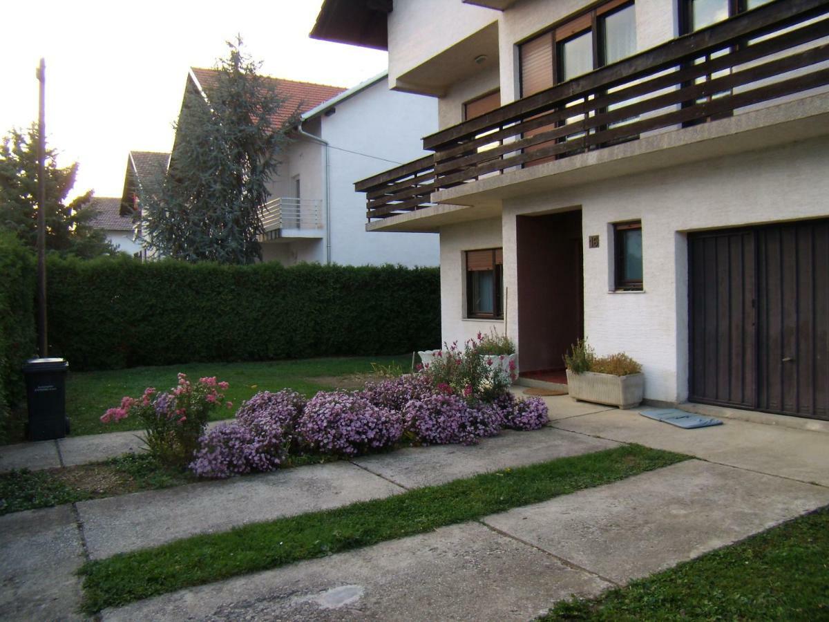 Apartman Jadranka Zapresic Exterior photo